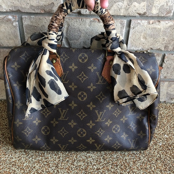 SOLD—Authentic Louis Vuitton speedy 30 w Twillys - Picture 3 of 5